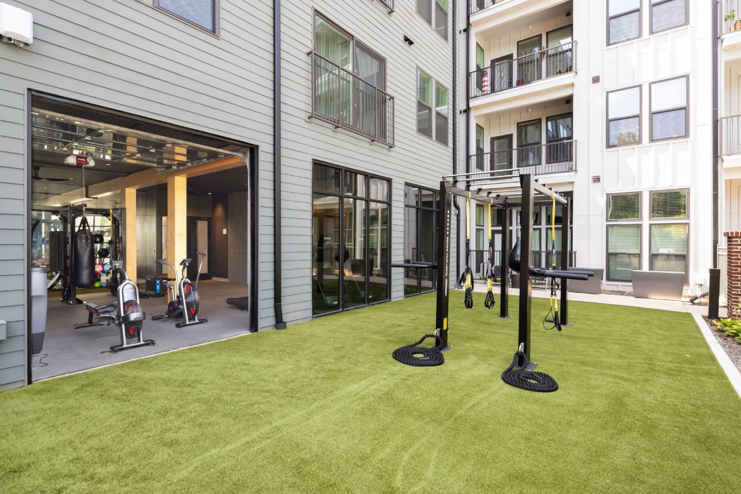 Abberly Riverwalk Apartment Homes photo 114